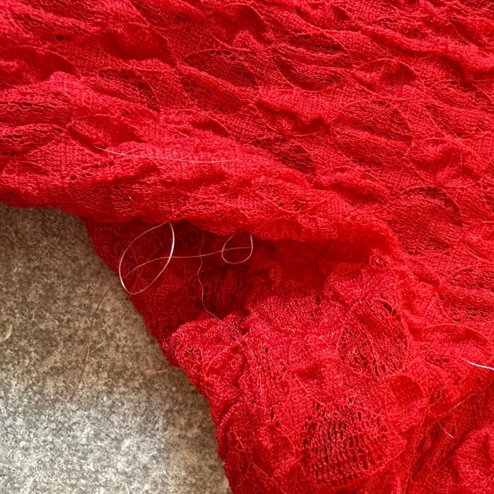 Frame Textured Mesh Mock-Turtleneck Top Cherry Red Women Size XL - Picture 8 of 13